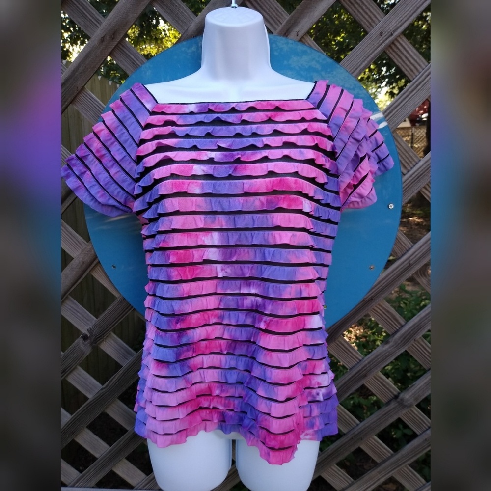 NEW DIRECTIONS Pink & Purple Ruffle Blouse